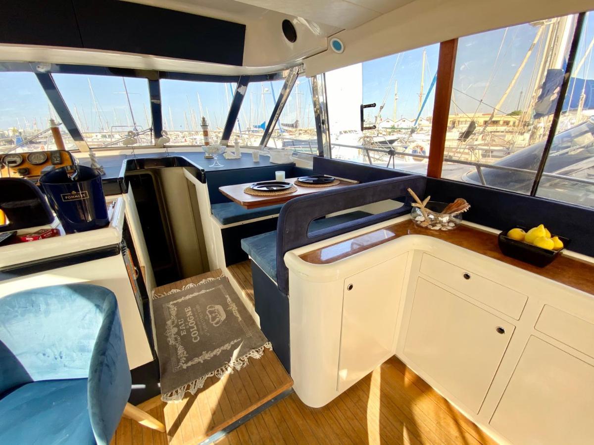 Panaby Houseboat Hotel Palermo Exterior photo