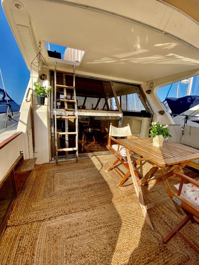 Panaby Houseboat Hotel Palermo Exterior photo